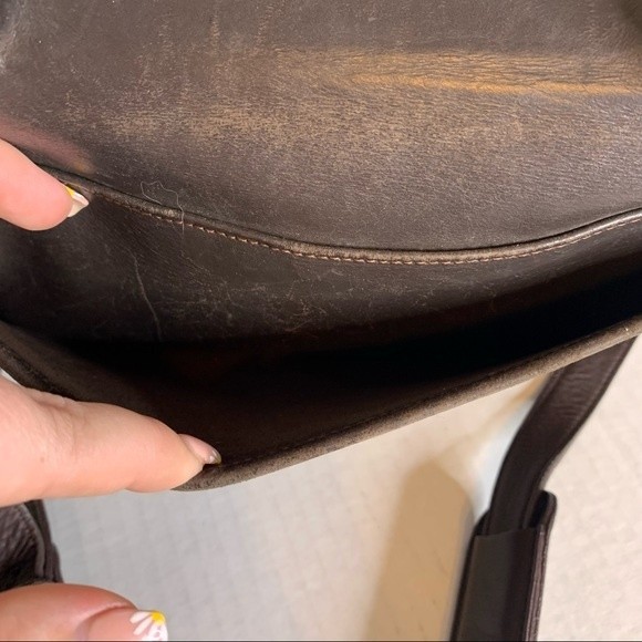 Vintage Leather Brown Crossbody Satchel - Picture 8 of 11